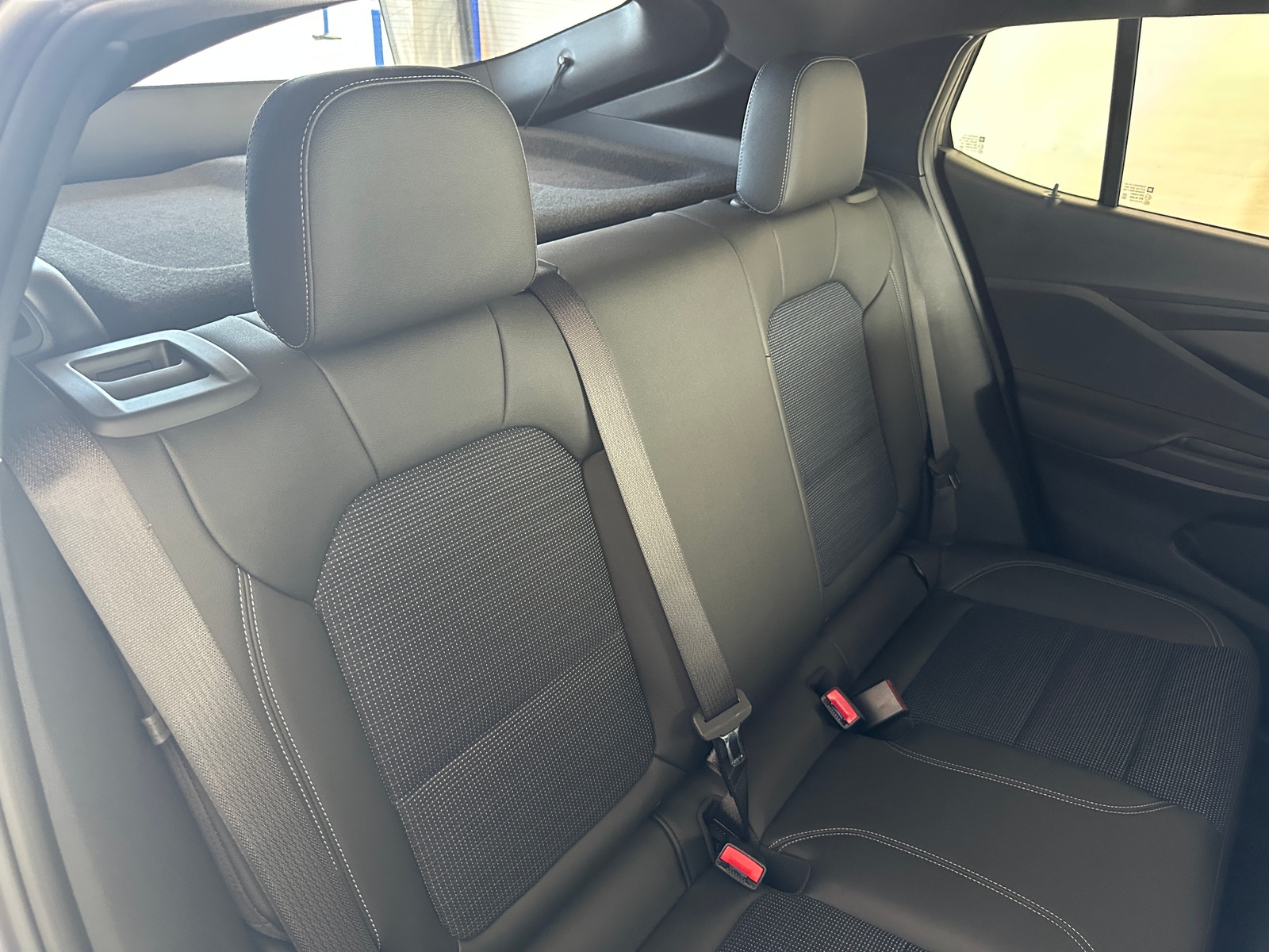 Thumbnail: 2025 Buick Envista - 6