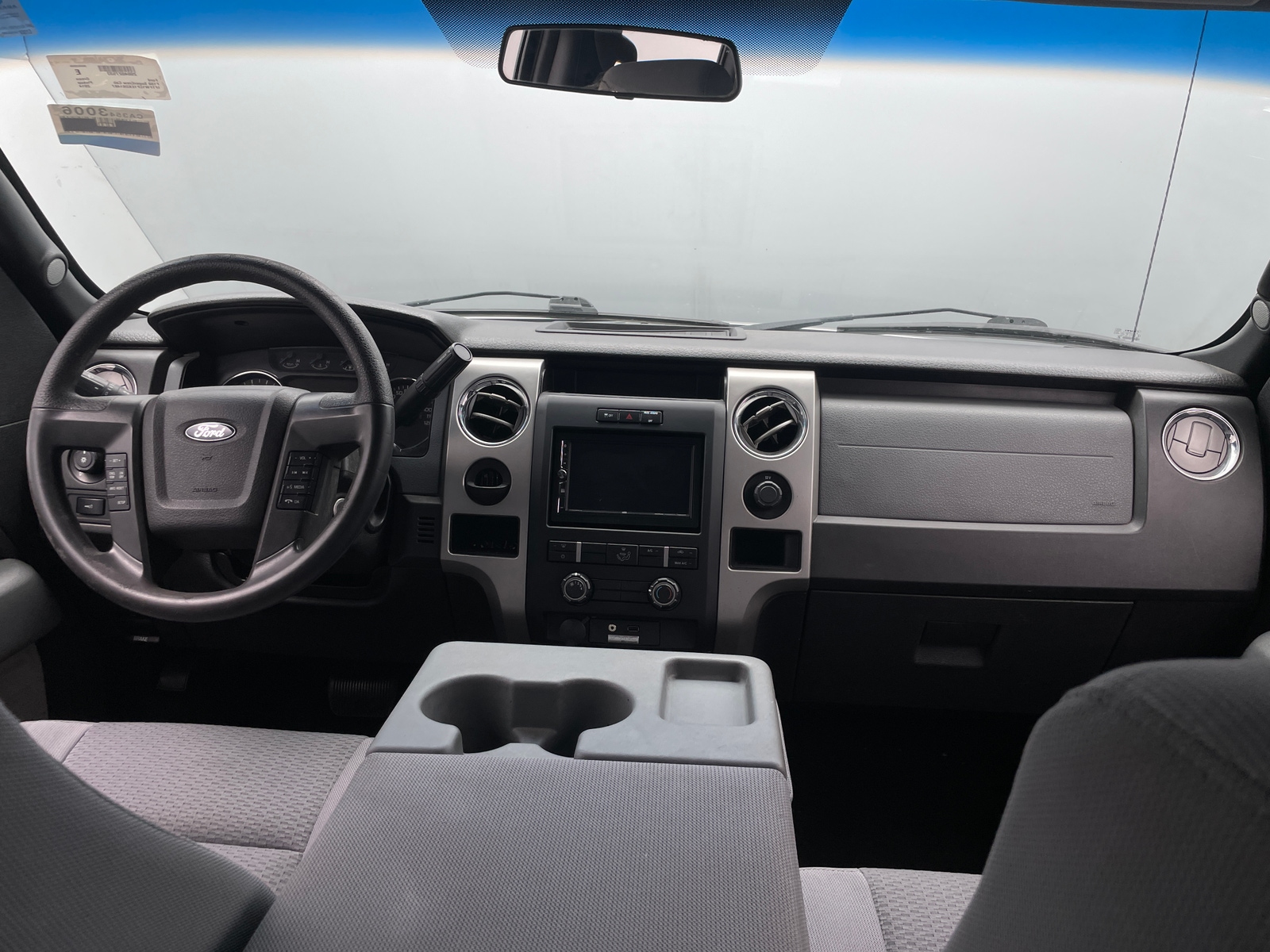 Thumbnail: 2014 Ford Econoline - 3