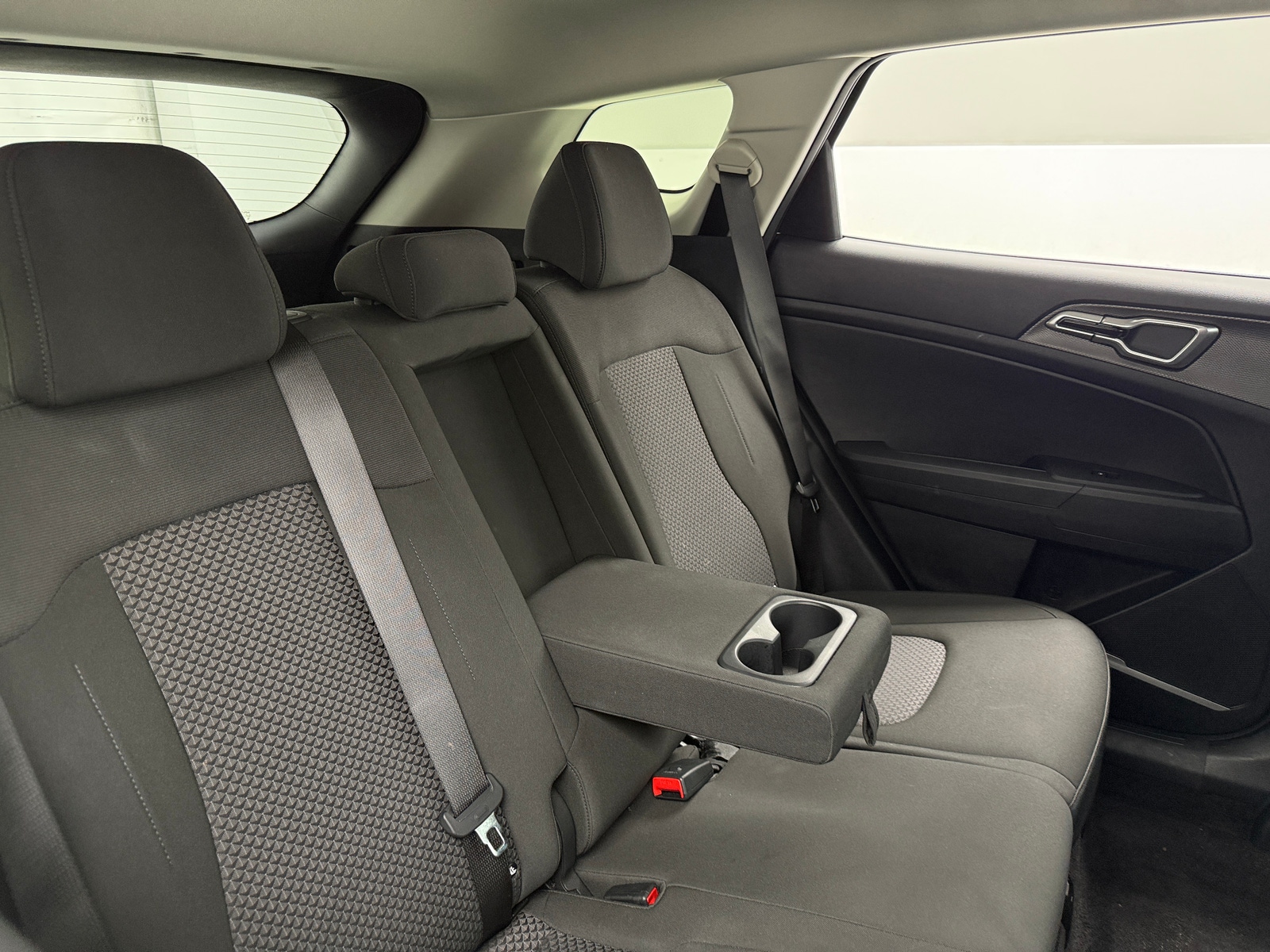 Thumbnail: 2025 Kia Sportage - 6