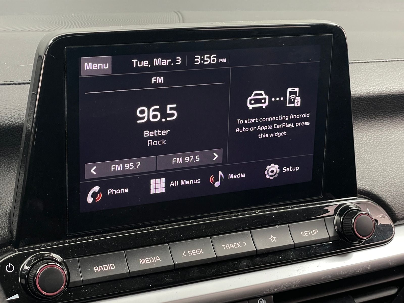 Thumbnail: 2024 Kia Forte - 4