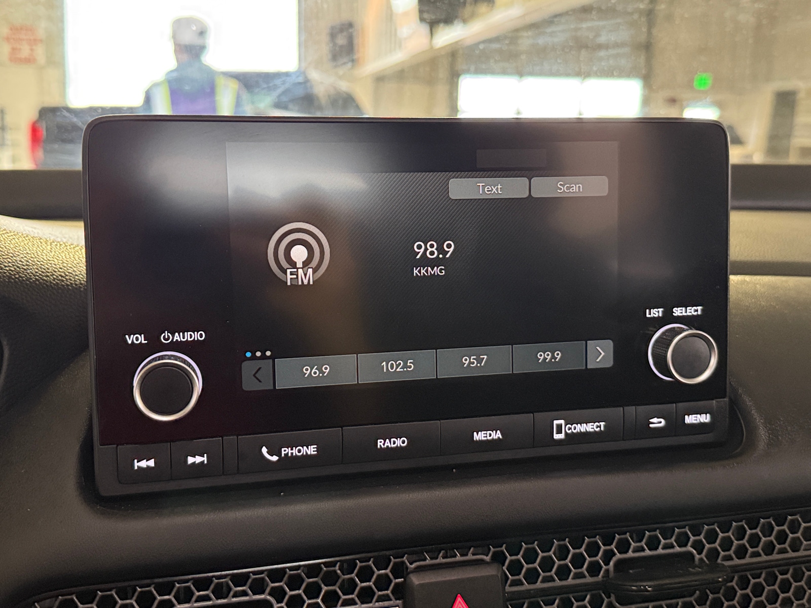 Thumbnail: 2025 Honda HR-V - 4