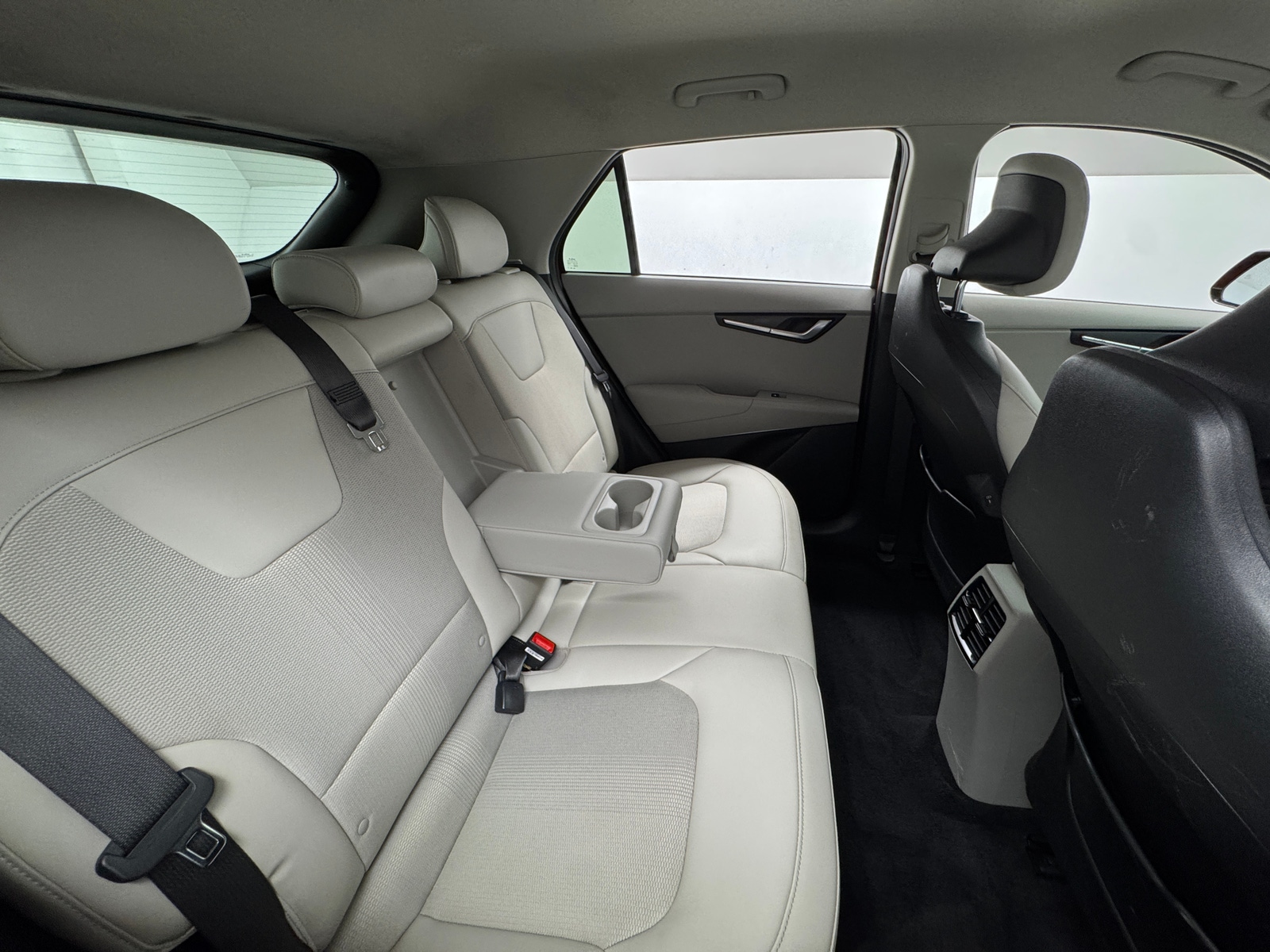 Thumbnail: 2023 Kia Niro - 6