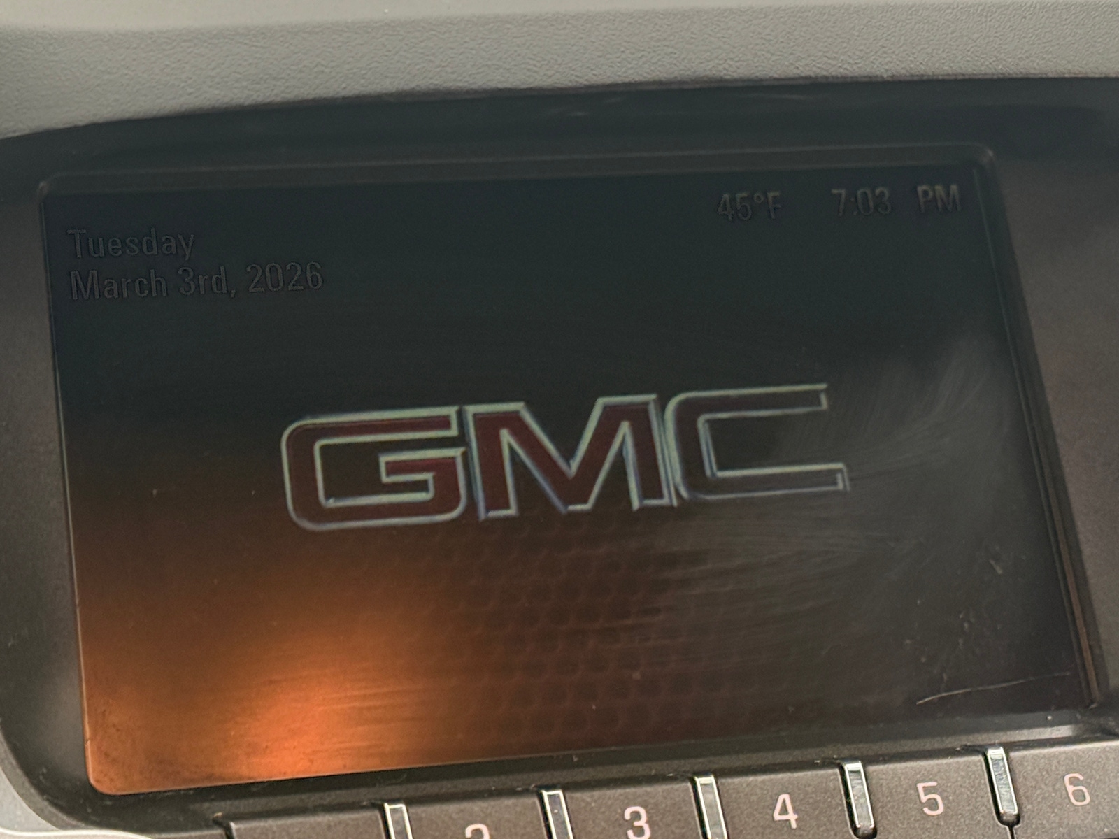 Thumbnail: 2015 GMC Terrain - 4