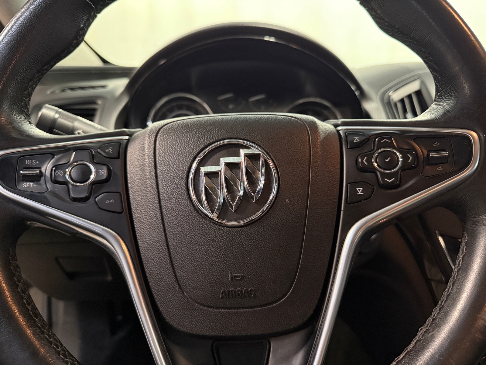 Thumbnail: 2016 Buick Regal - 4
