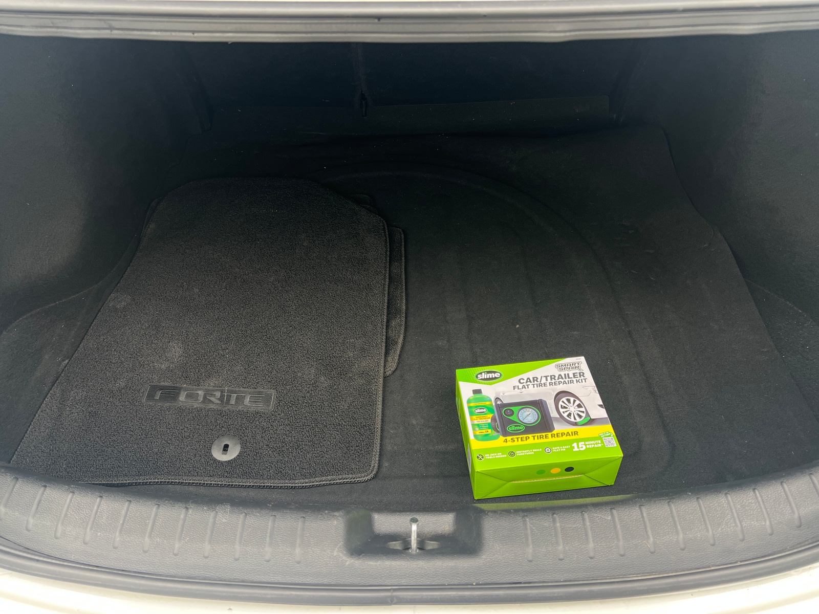 Thumbnail: 2023 Kia Forte - 7