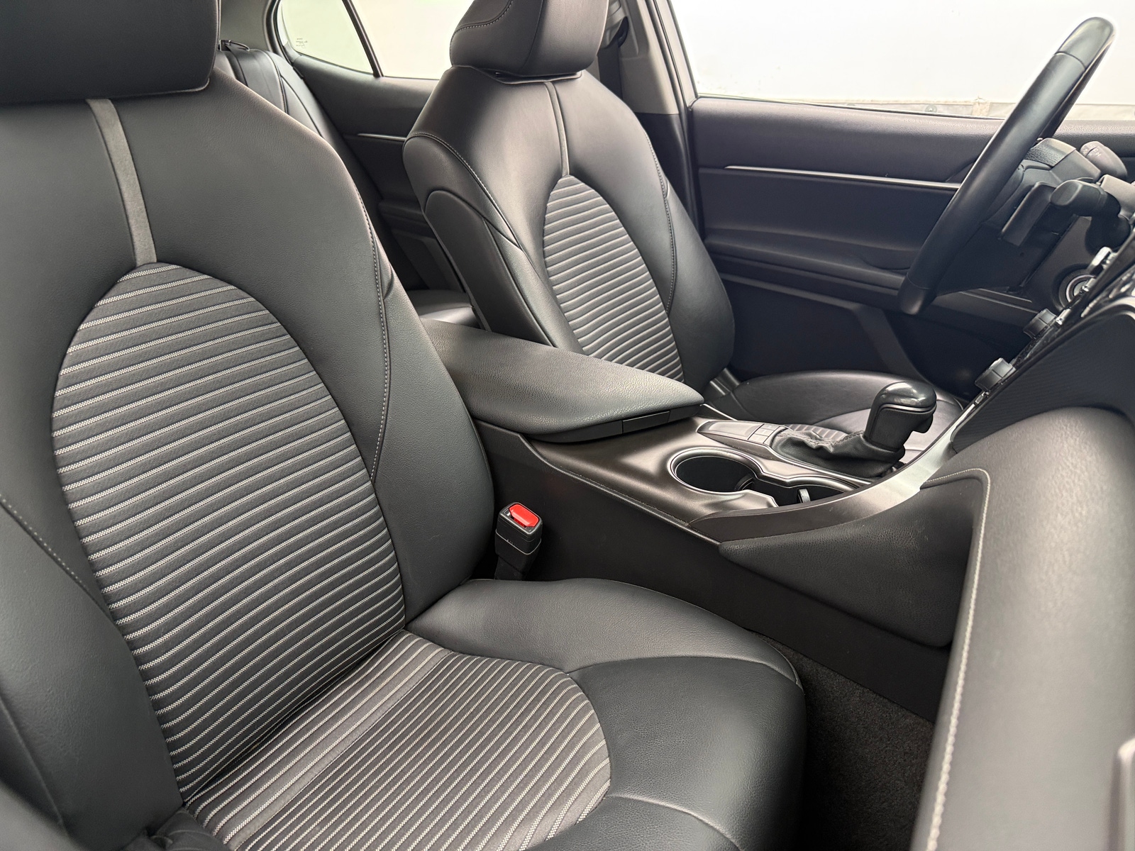 Thumbnail: 2022 Toyota Camry - 2