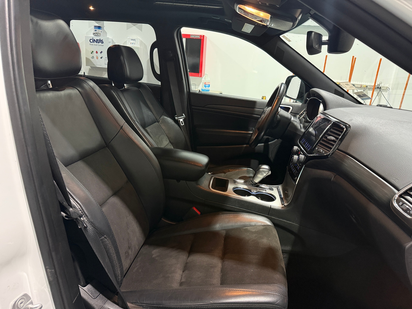 Thumbnail: 2019 Jeep Grand Cherokee - 2