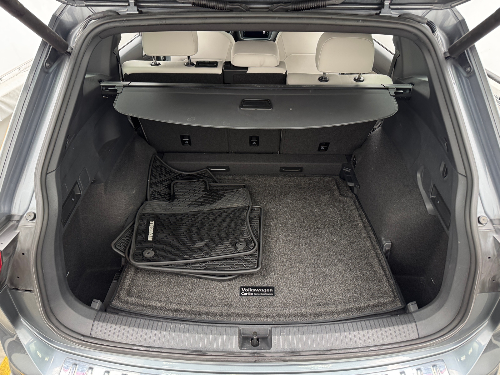 Thumbnail: 2019 Volkswagen Tiguan - 6