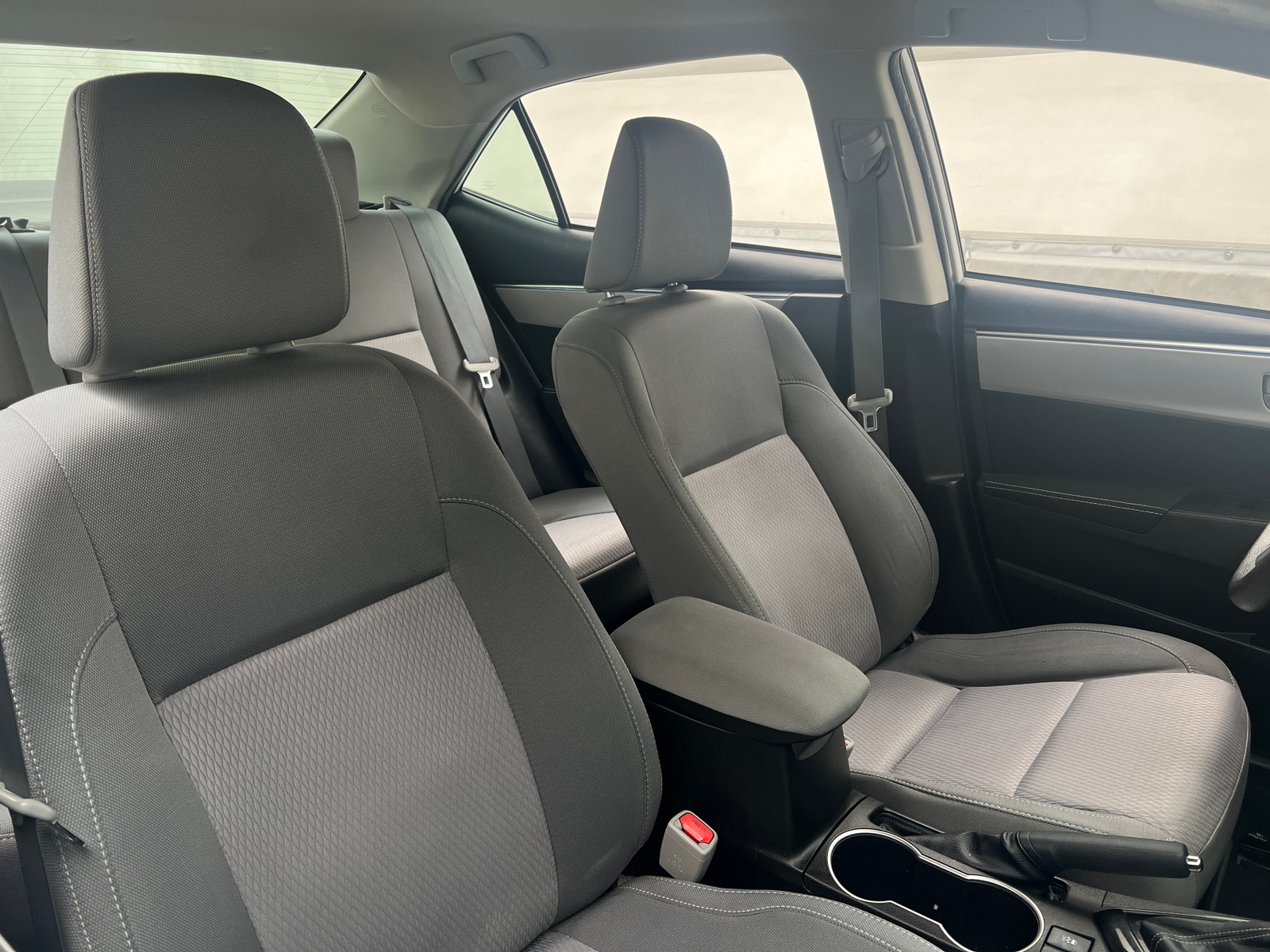 Thumbnail: 2015 Toyota Corolla - 2