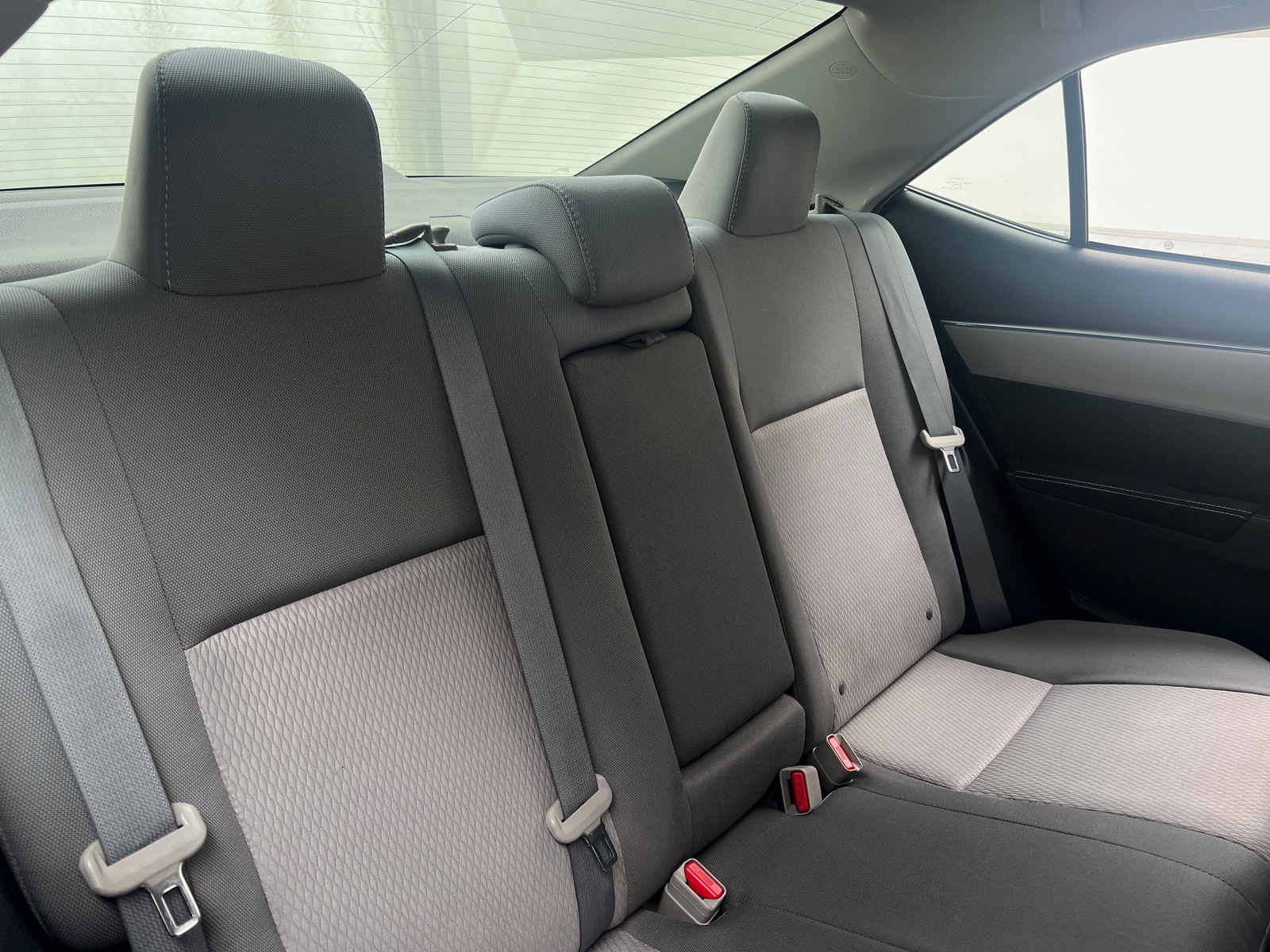 Thumbnail: 2015 Toyota Corolla - 6