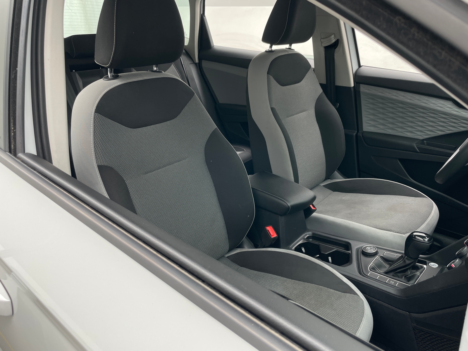 Thumbnail: 2022 Volkswagen Taos - 2