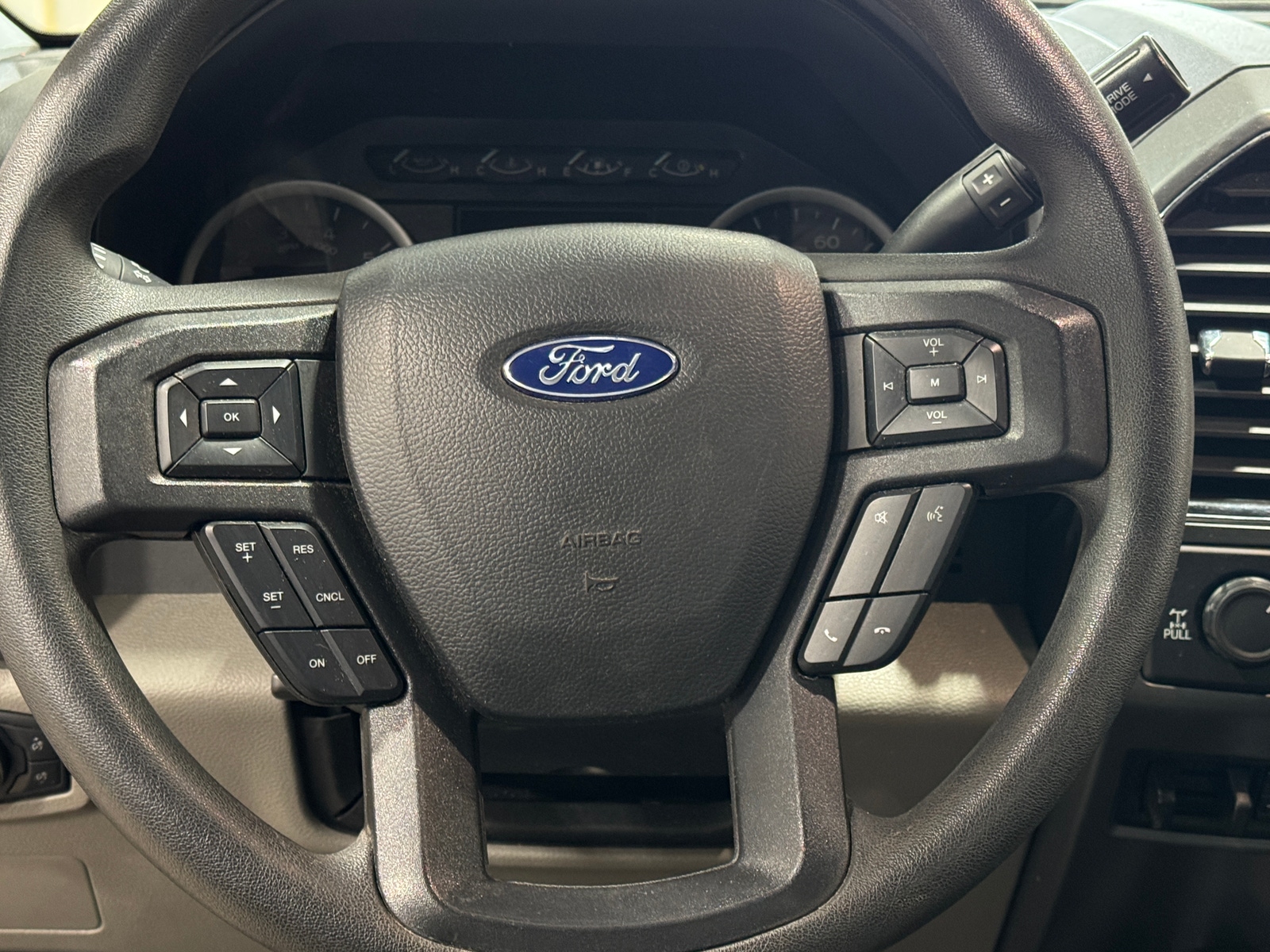 Thumbnail: 2022 Ford Econoline - 5