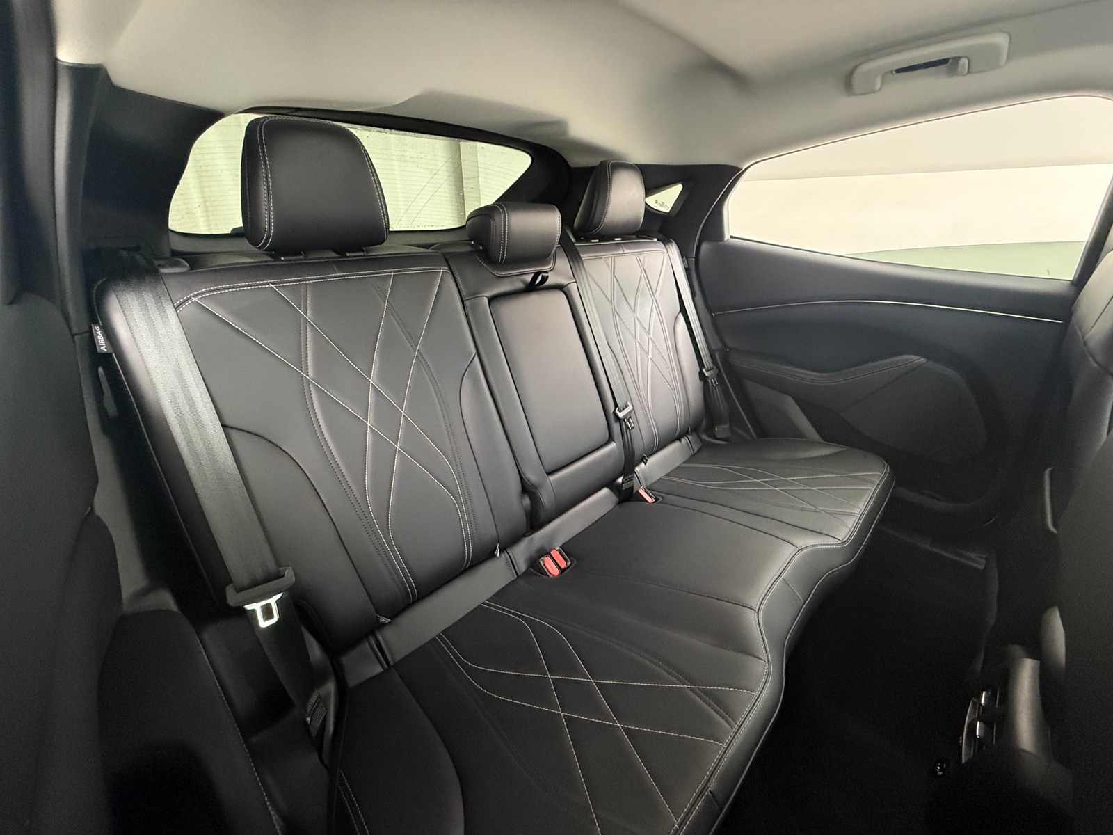 Thumbnail: 2022 Ford Mustang Mach-E - 5