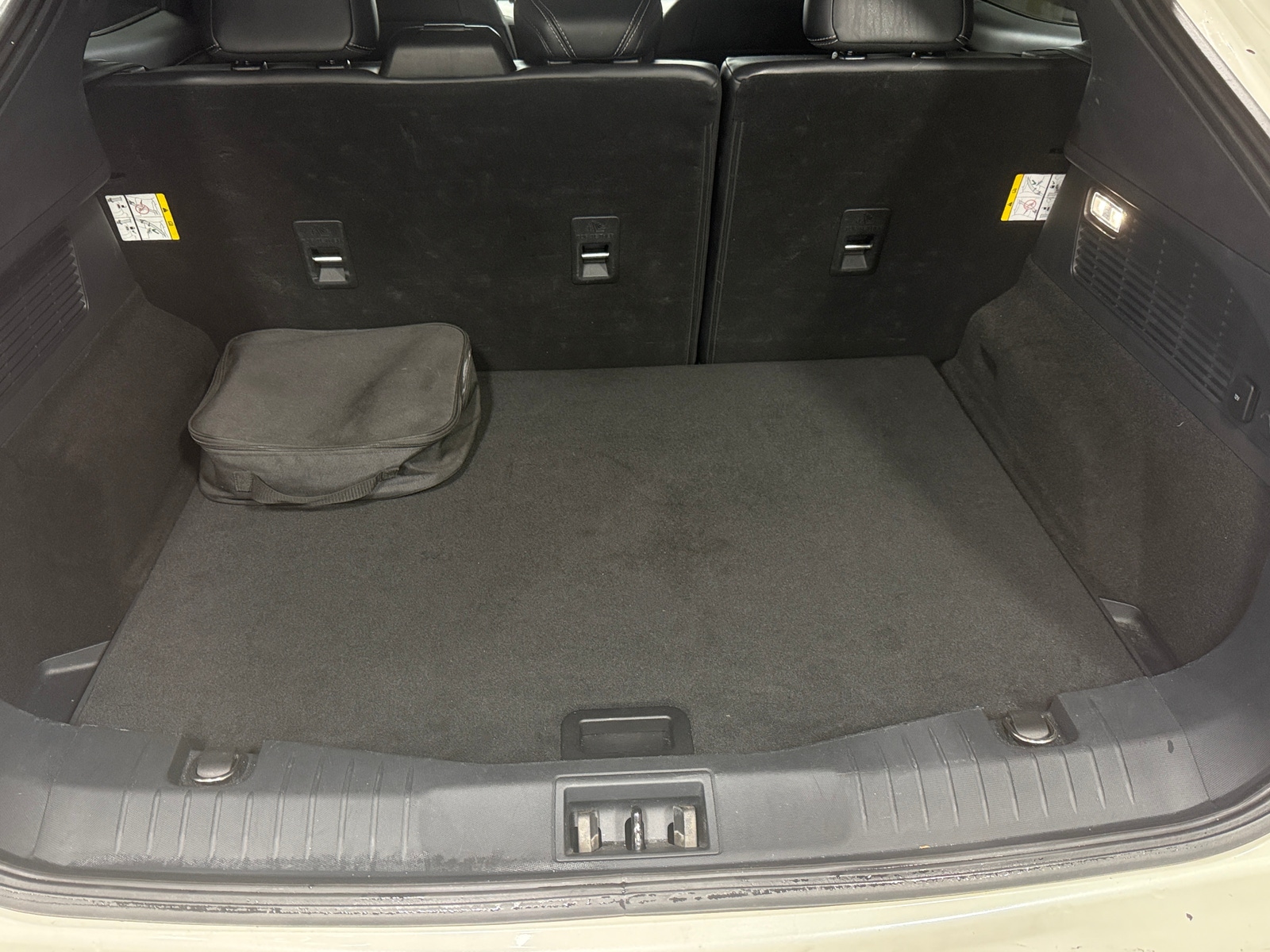 Thumbnail: 2022 Ford Mustang Mach-E - 6