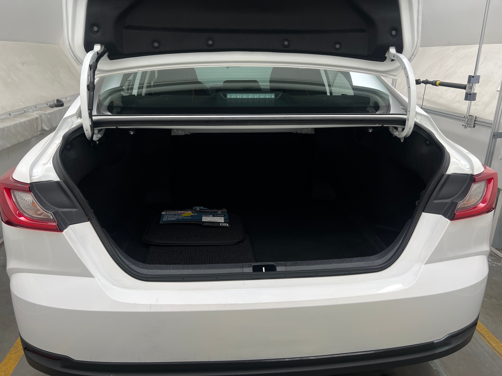 Thumbnail: 2025 Toyota Camry - 7