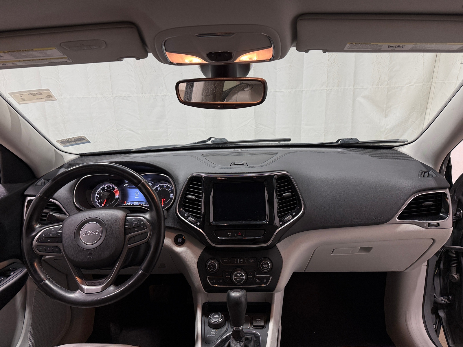 Thumbnail: 2020 Jeep Cherokee - 2