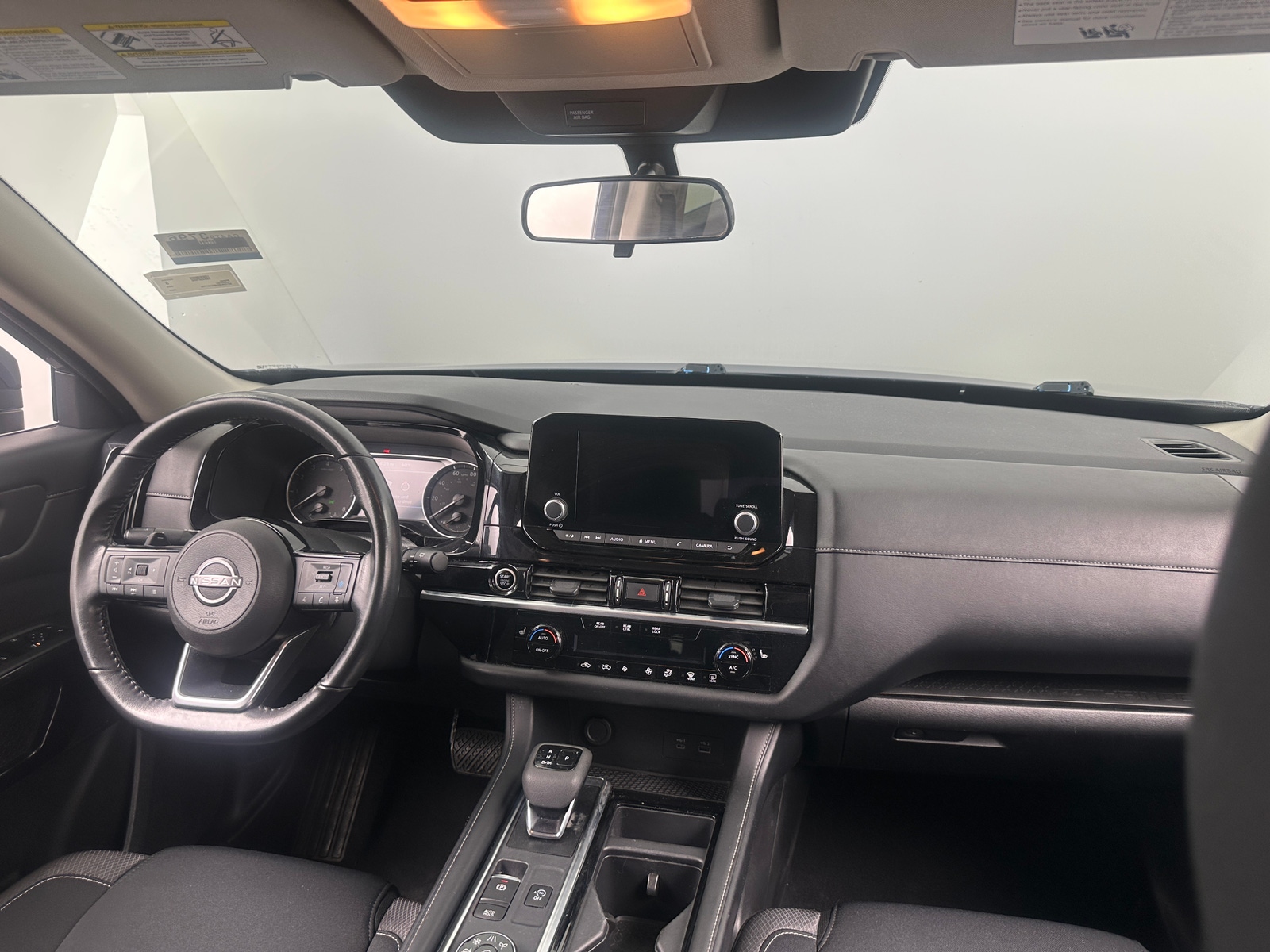 Thumbnail: 2023 Nissan Pathfinder - 3