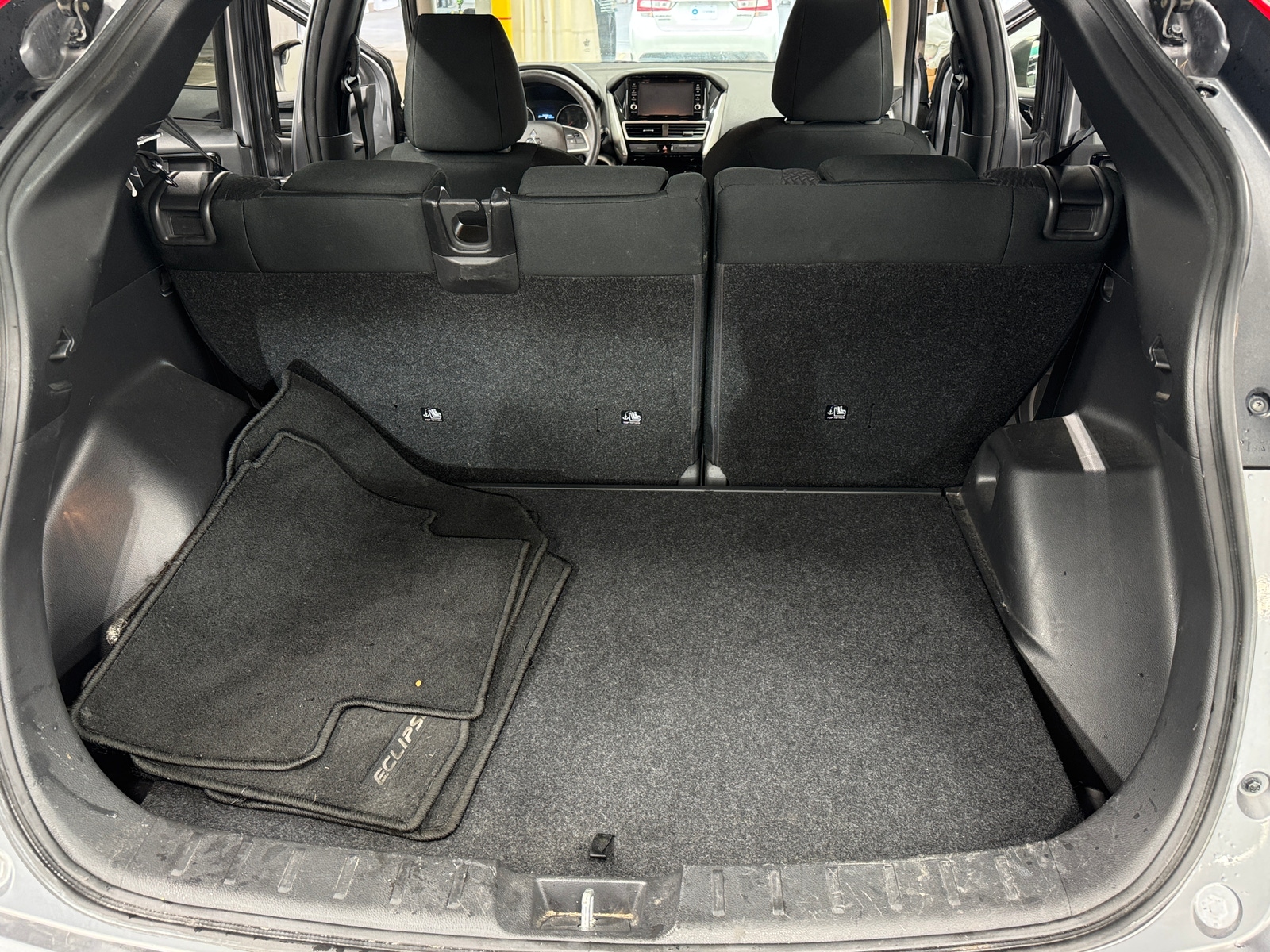 Thumbnail: 2018 Mitsubishi Eclipse Cross - 7