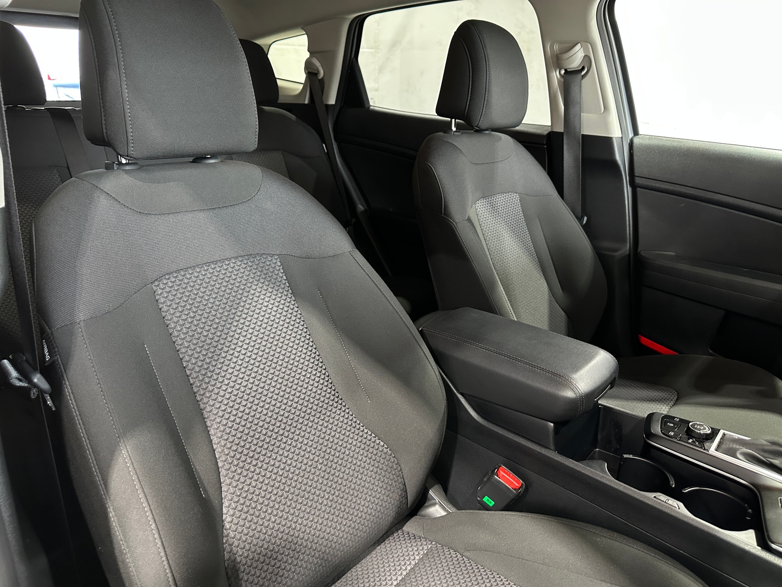 Thumbnail: 2025 Kia Sportage - 2