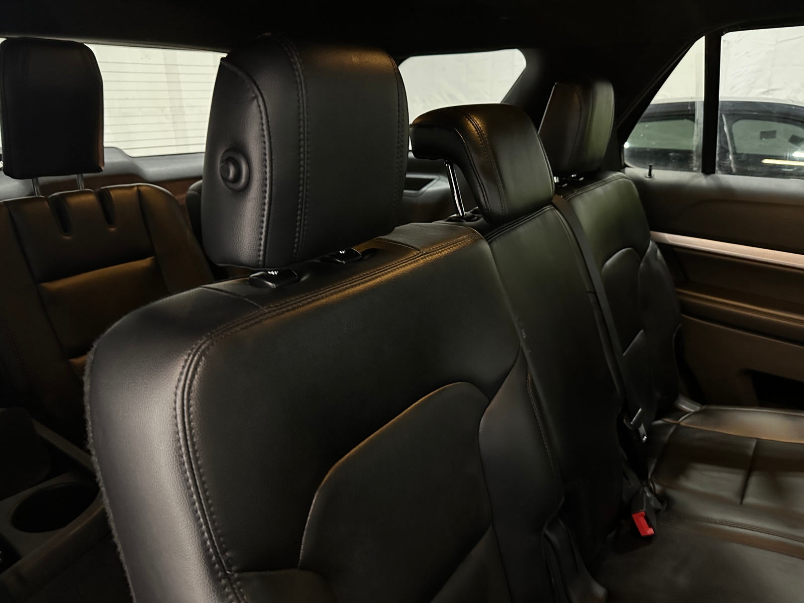 Thumbnail: 2016 Ford Explorer - 6