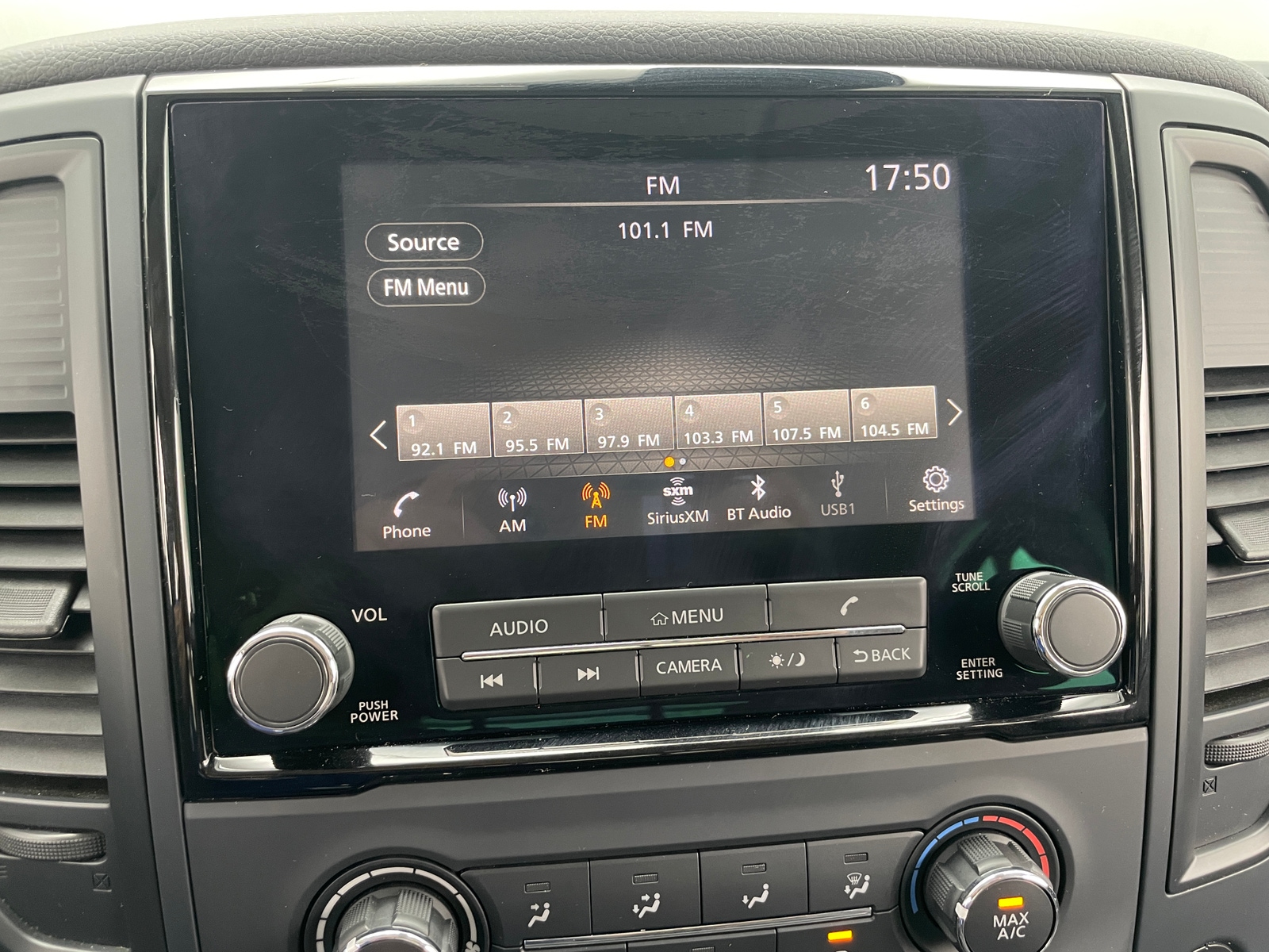 Thumbnail: 2024 Nissan Titan - 4