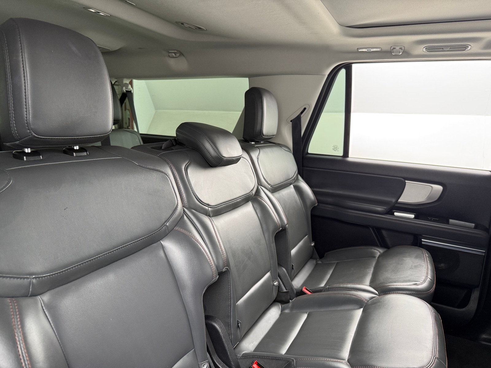 Thumbnail: 2025 Ford Expedition MAX - 5