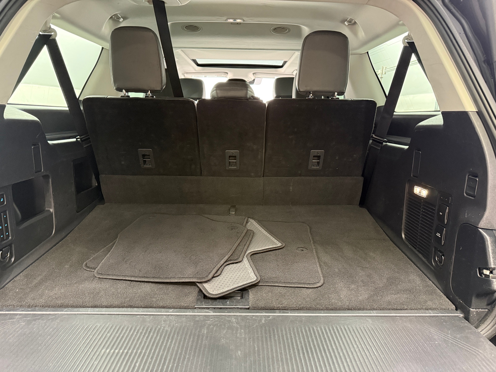 Thumbnail: 2025 Ford Expedition MAX - 6