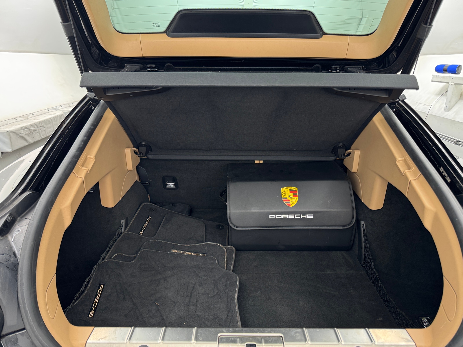 Thumbnail: 2015 Porsche Panamera - 6