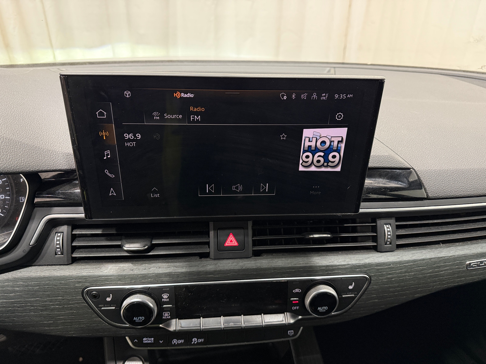 Thumbnail: 2022 Audi A5 - 3