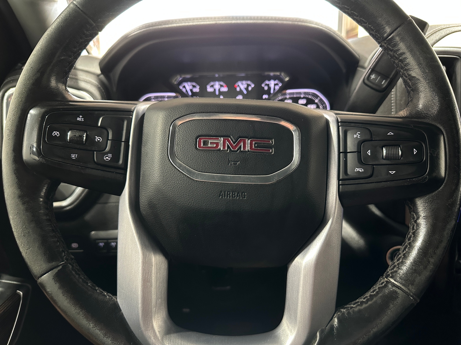 Thumbnail: 2022 GMC Sierra 2500 - 5