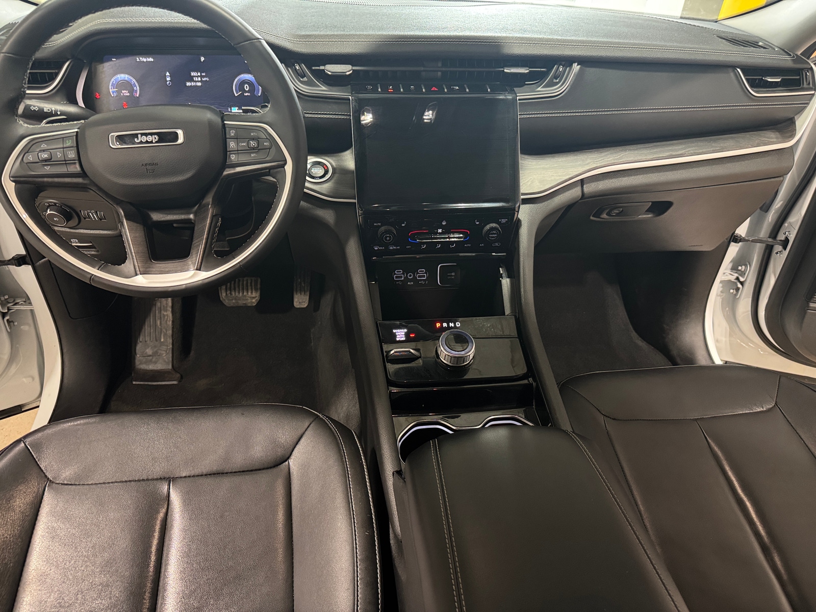 Thumbnail: 2023 Jeep Grand Cherokee - 2