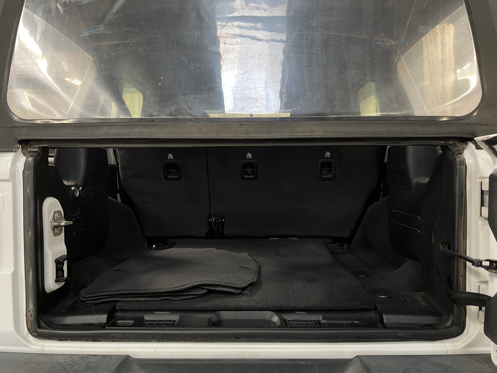 Thumbnail: 2023 Jeep Wrangler - 7