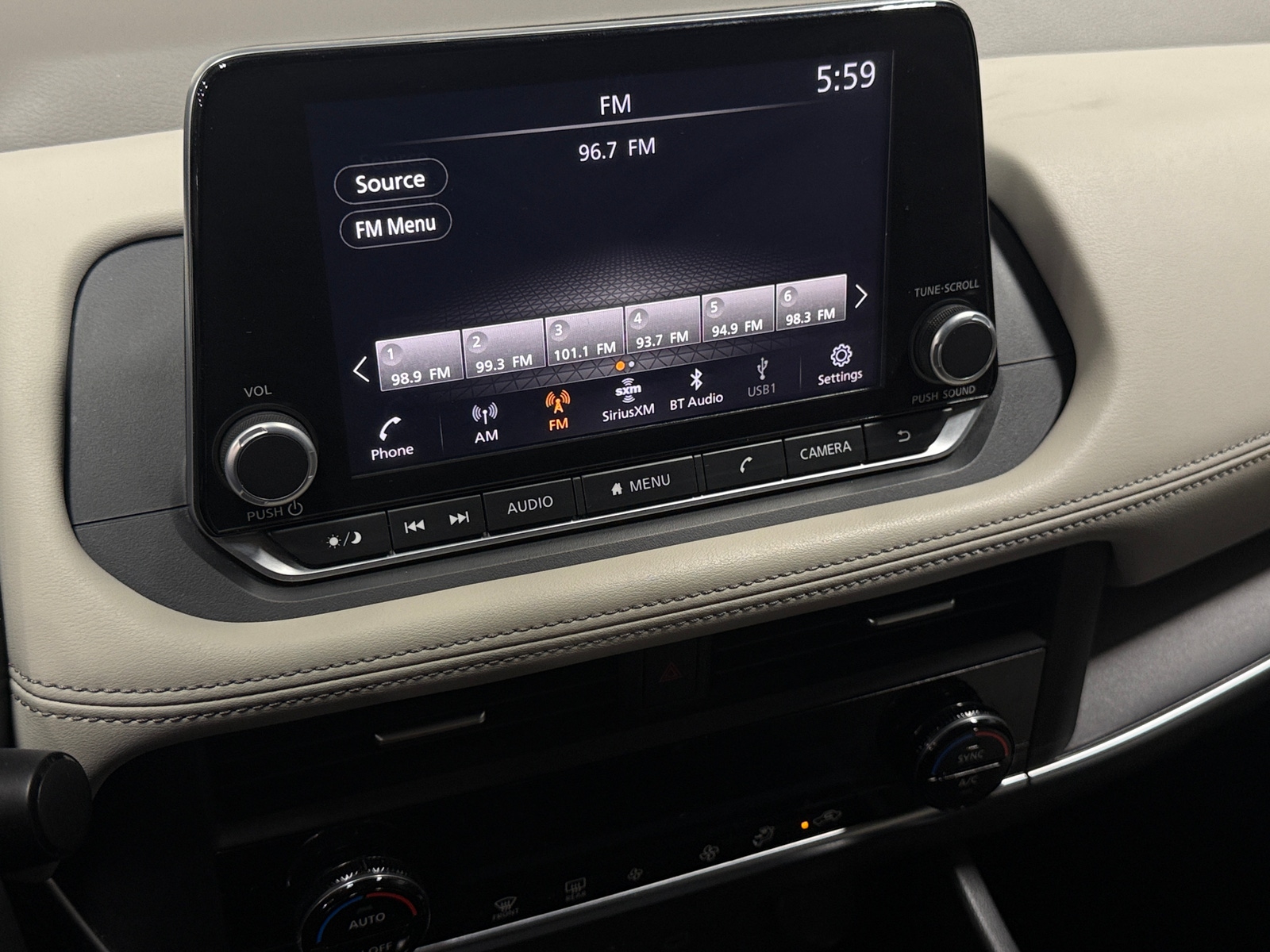 Thumbnail: 2025 Nissan Rogue - 4