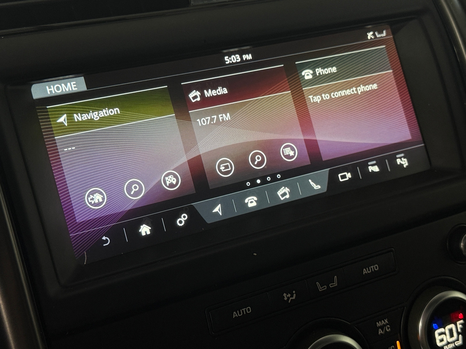 Thumbnail: 2020 Land Rover Discovery - 3