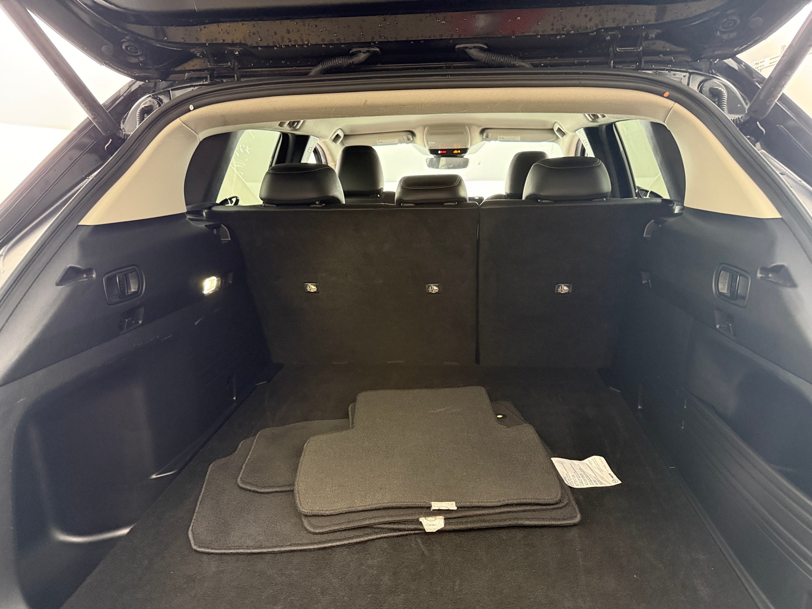 Thumbnail: 2025 Mazda CX-50 - 6