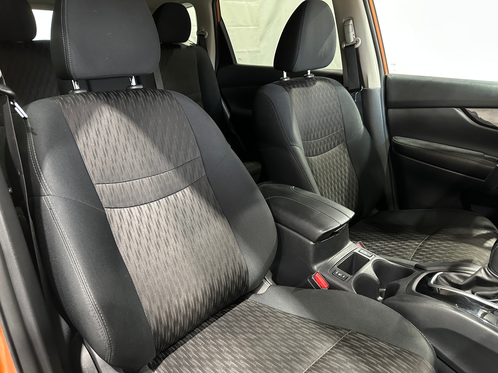 Thumbnail: 2019 Nissan Rogue - 2