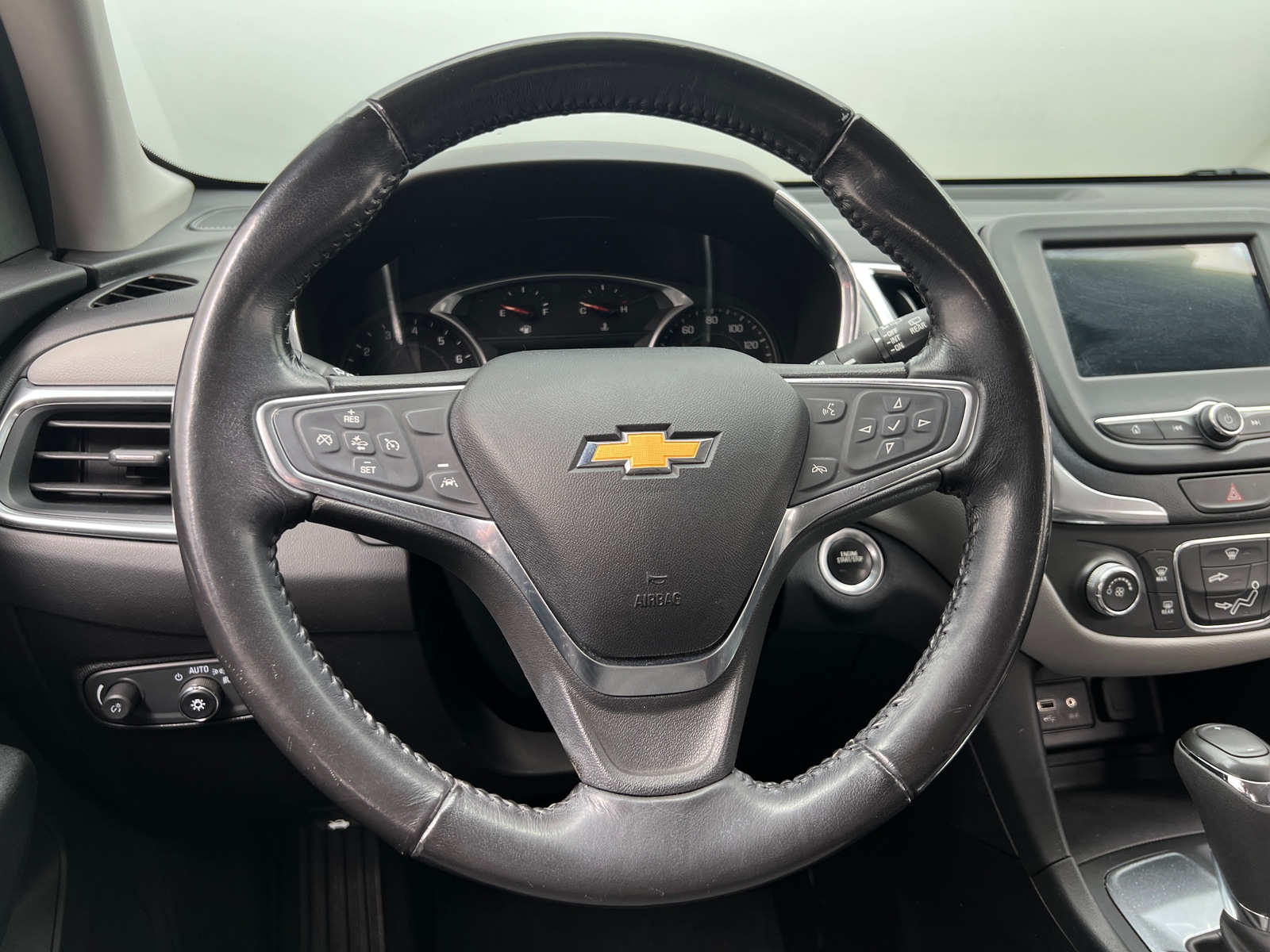 Thumbnail: 2019 Chevrolet Equinox - 5