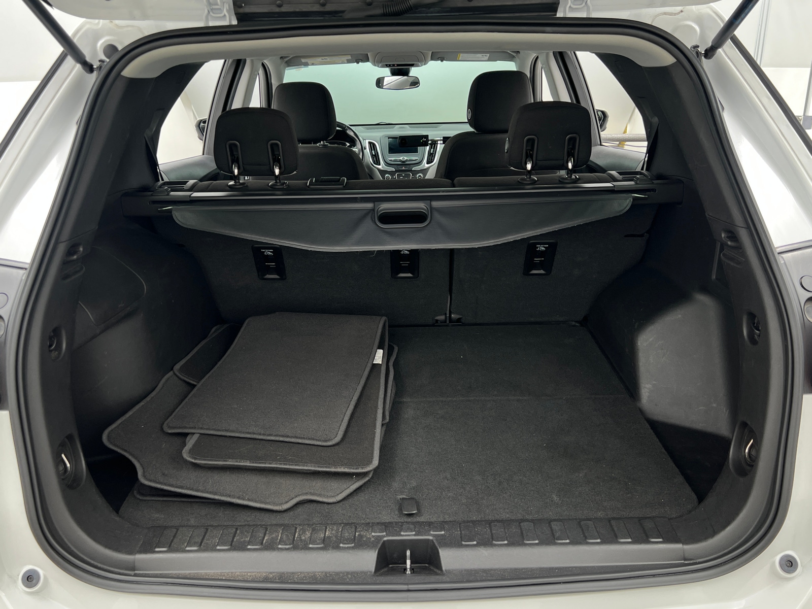 Thumbnail: 2019 Chevrolet Equinox - 7