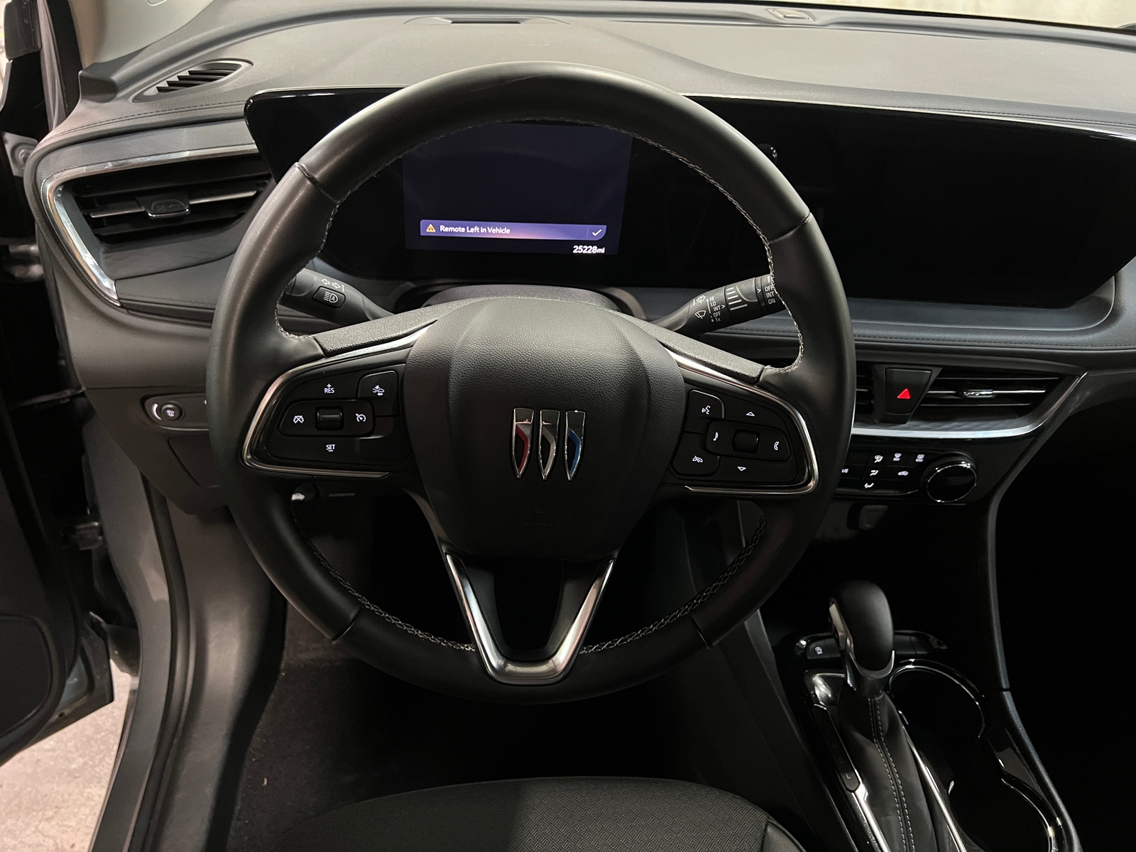 Thumbnail: 2025 Buick Encore GX - 5