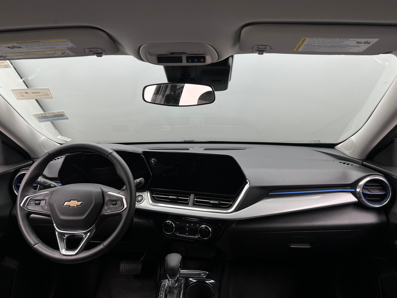 Thumbnail: 2025 Chevrolet Trax - 3