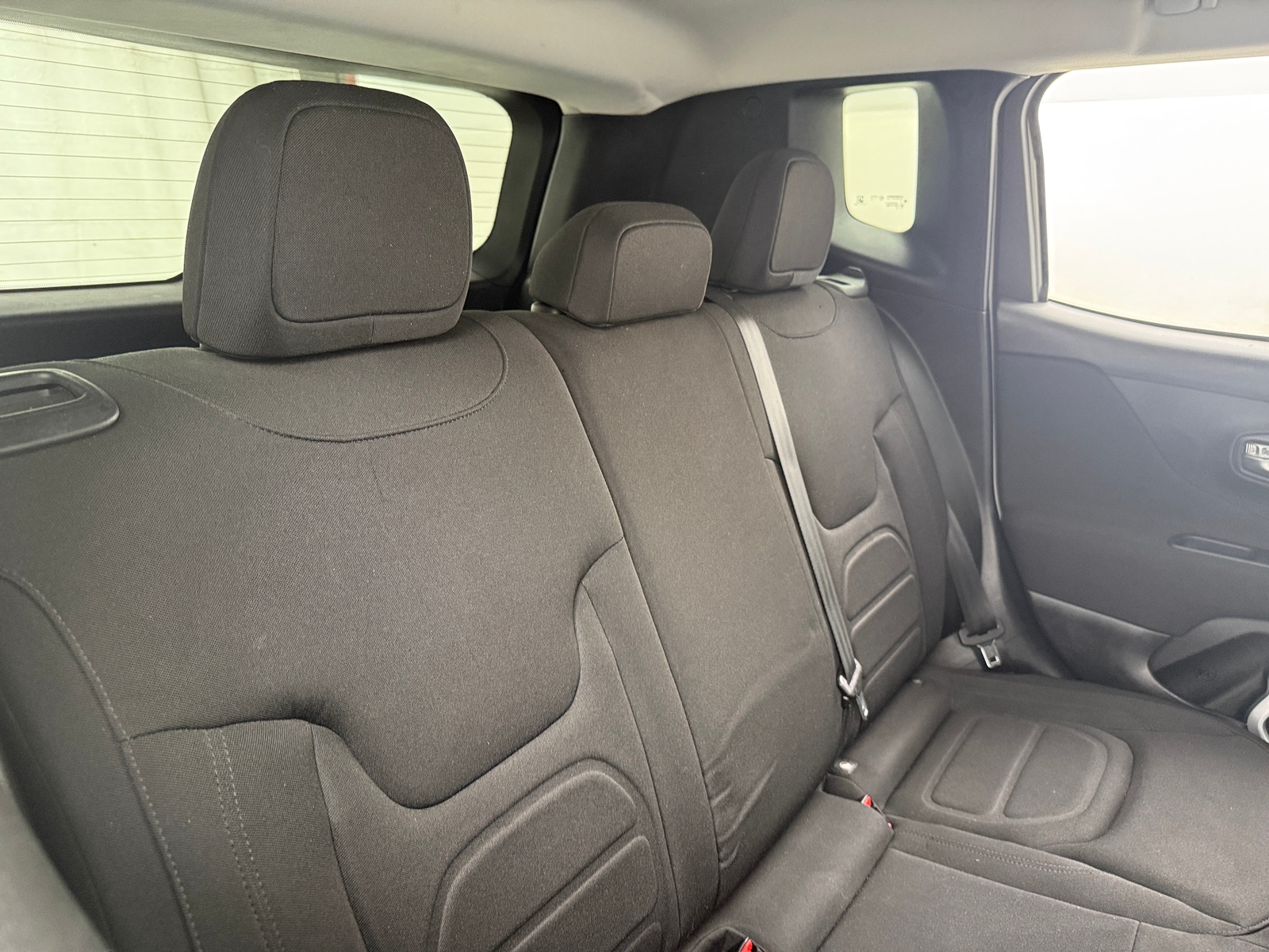 Thumbnail: 2018 Jeep Renegade - 6