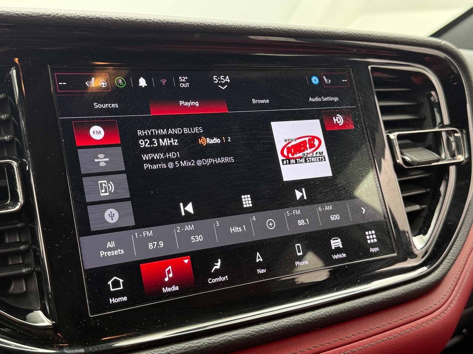 Thumbnail: 2021 Dodge Durango - 3