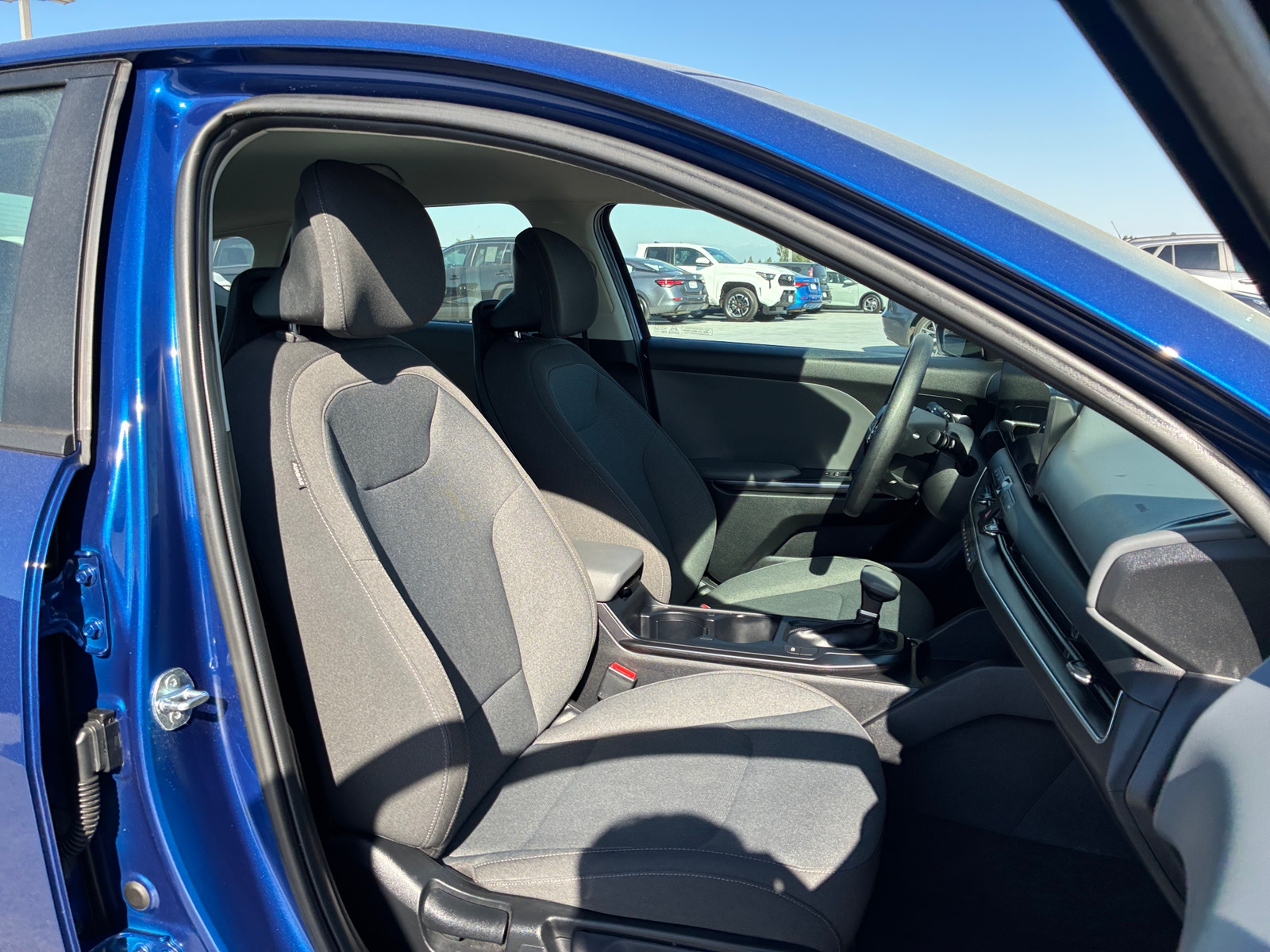 Thumbnail: 2025 Kia K4 - 2