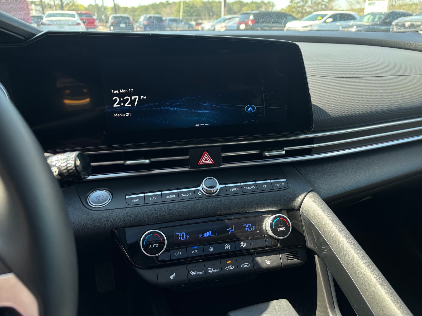 Thumbnail: 2025 Hyundai Elantra - 4