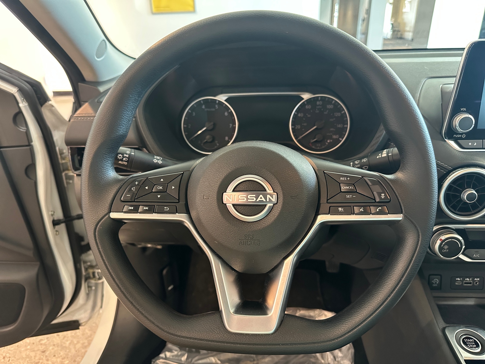 Thumbnail: 2025 Nissan Sentra - 5