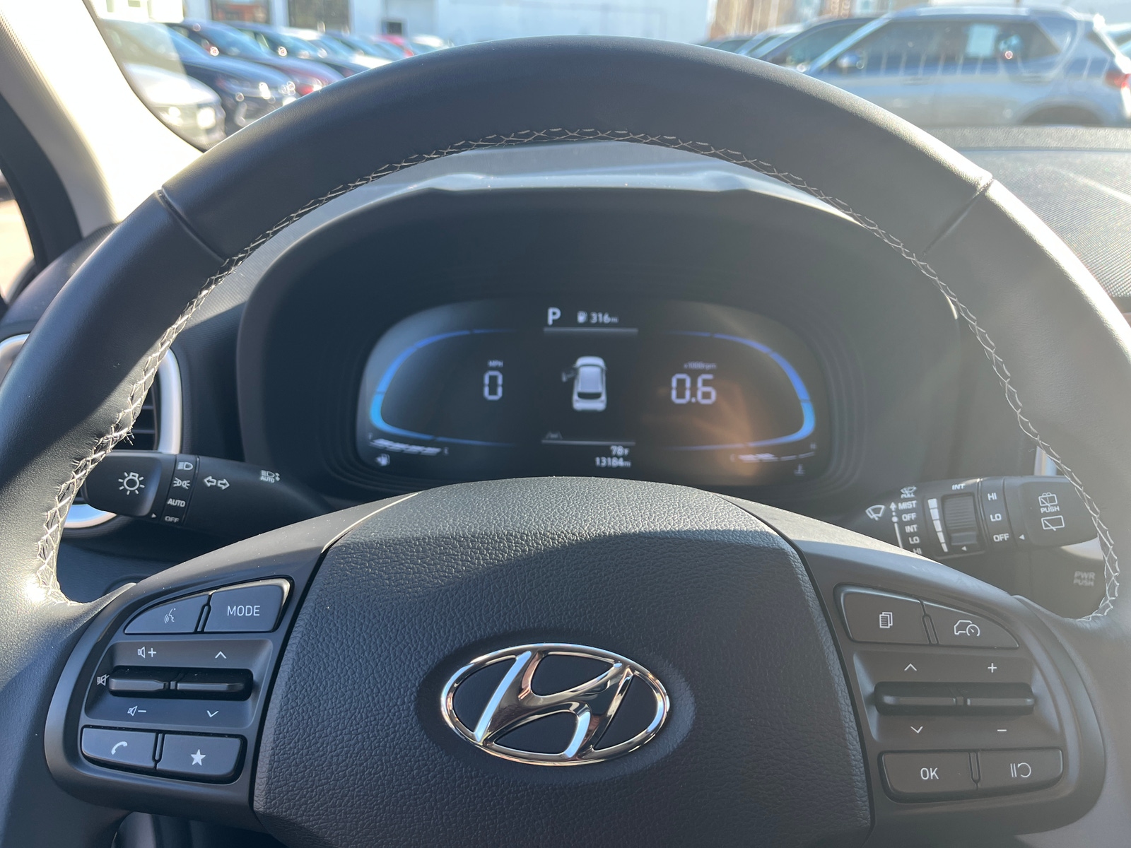 Thumbnail: 2025 Hyundai Venue - 5