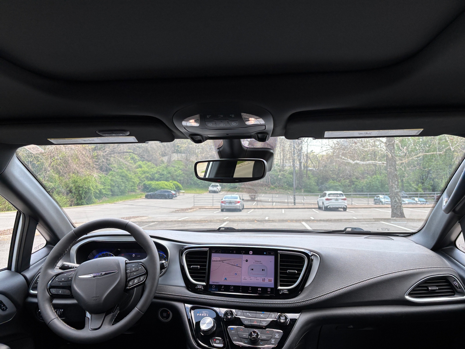 Thumbnail: 2025 Chrysler Pacifica - 2