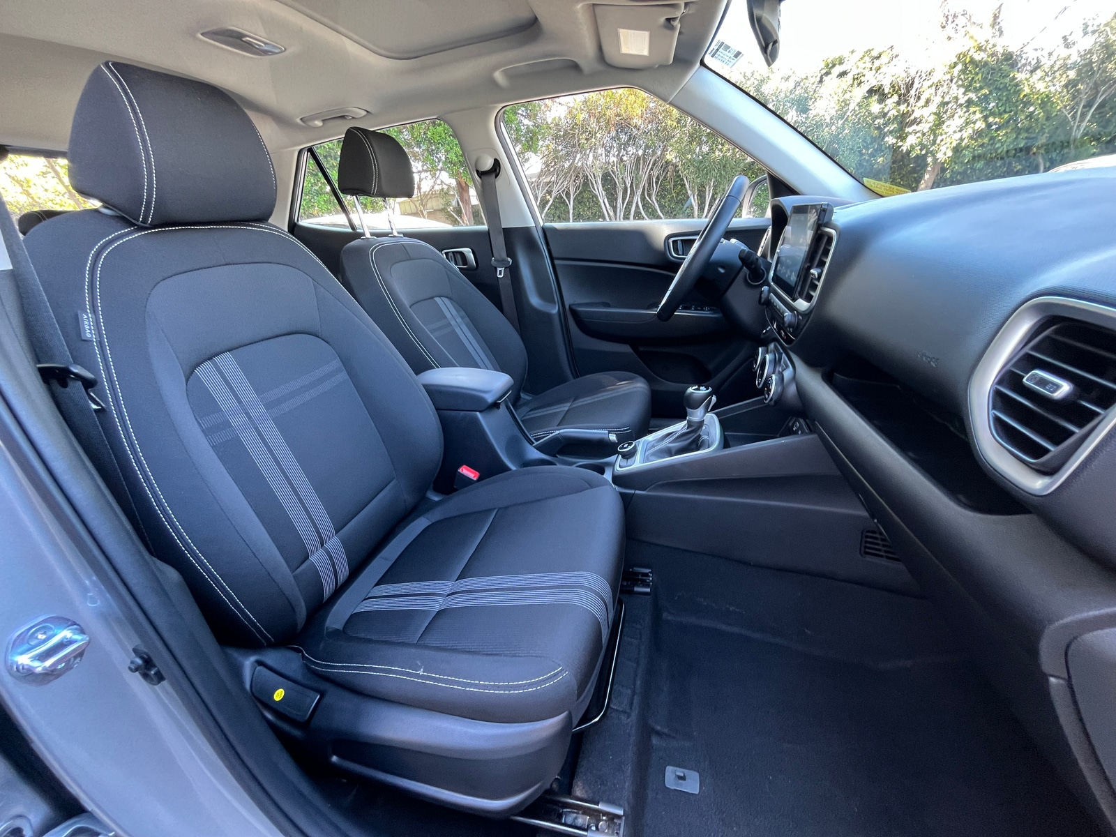 Thumbnail: 2025 Hyundai Venue - 2