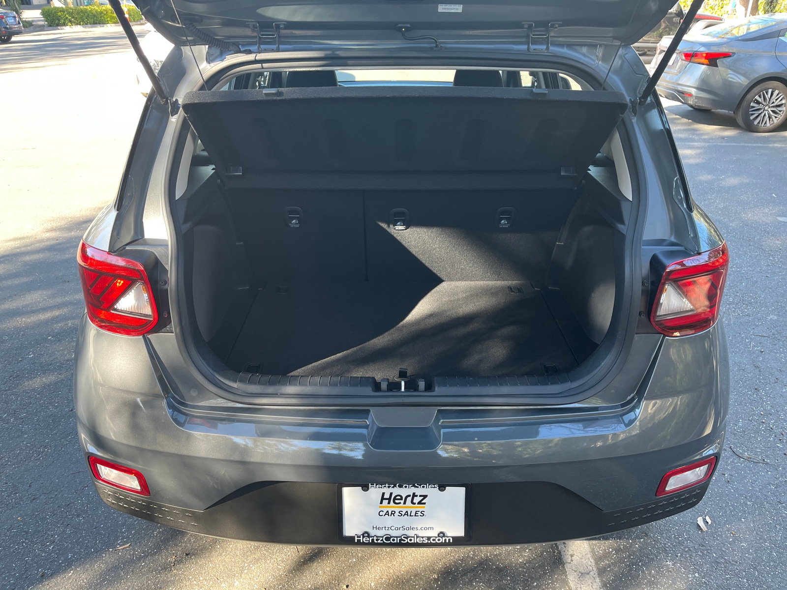 Thumbnail: 2025 Hyundai Venue - 6