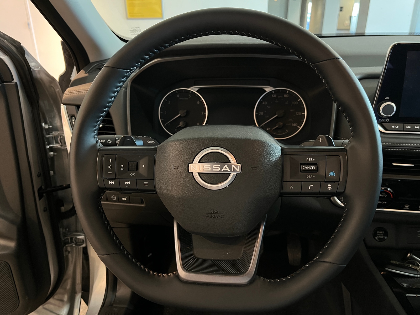 Thumbnail: 2025 Nissan Rogue - 5